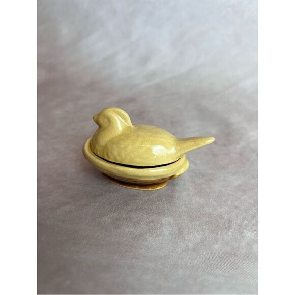 Vintage Ceramic Hen on Nest Rare - Picture 4 of 8